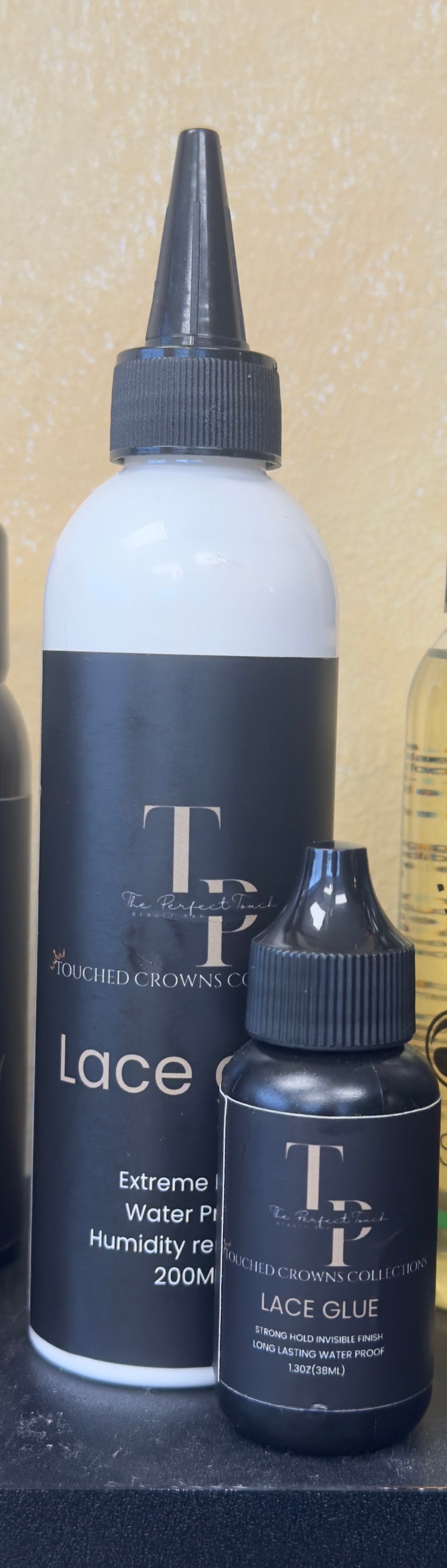 Touch Crowns Liquid Crown Lace Glue 38ml